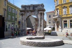 Pula auf Balkanology